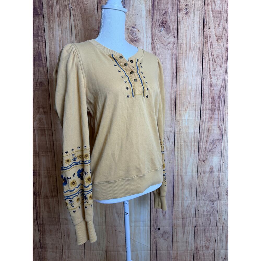 Driftwood Embroidered Floral Snap Sweatshirt Yellow Pleated Puff Sleeves Size S